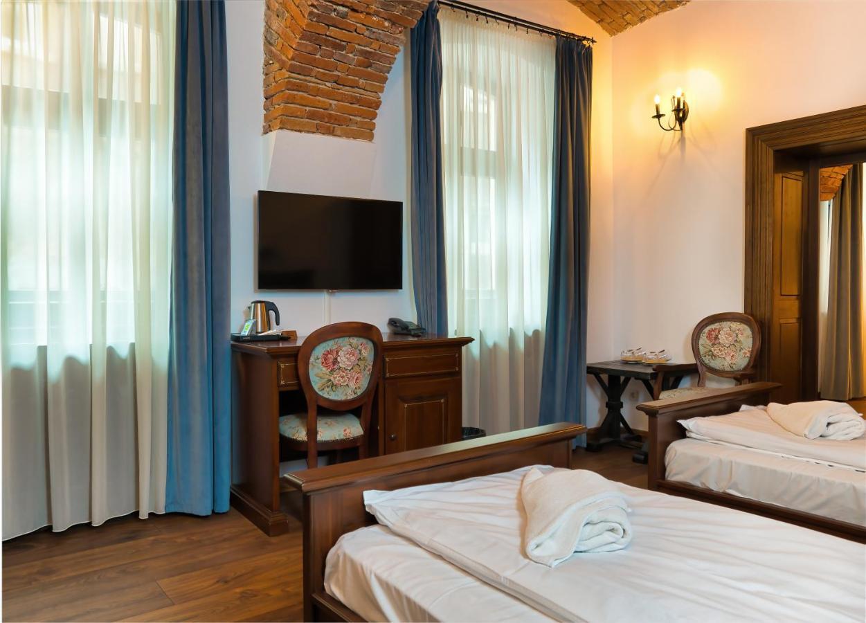 בראשוב Hotel Boutique Casa Chitic -Hotel And Restaurant Str Johann Gott Nr7 מראה חיצוני תמונה